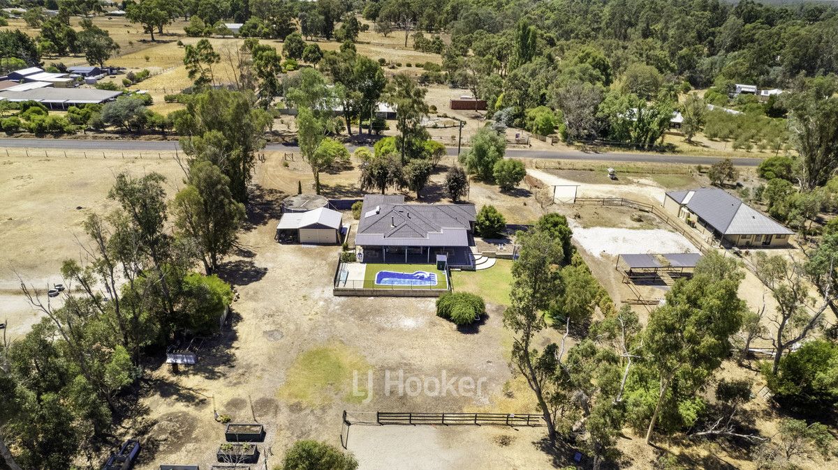 33 Rose Road, Allanson WA 6225, Image 2