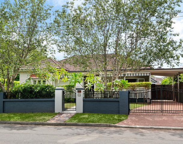 21 Hawthorne Avenue, Ashgrove QLD 4060