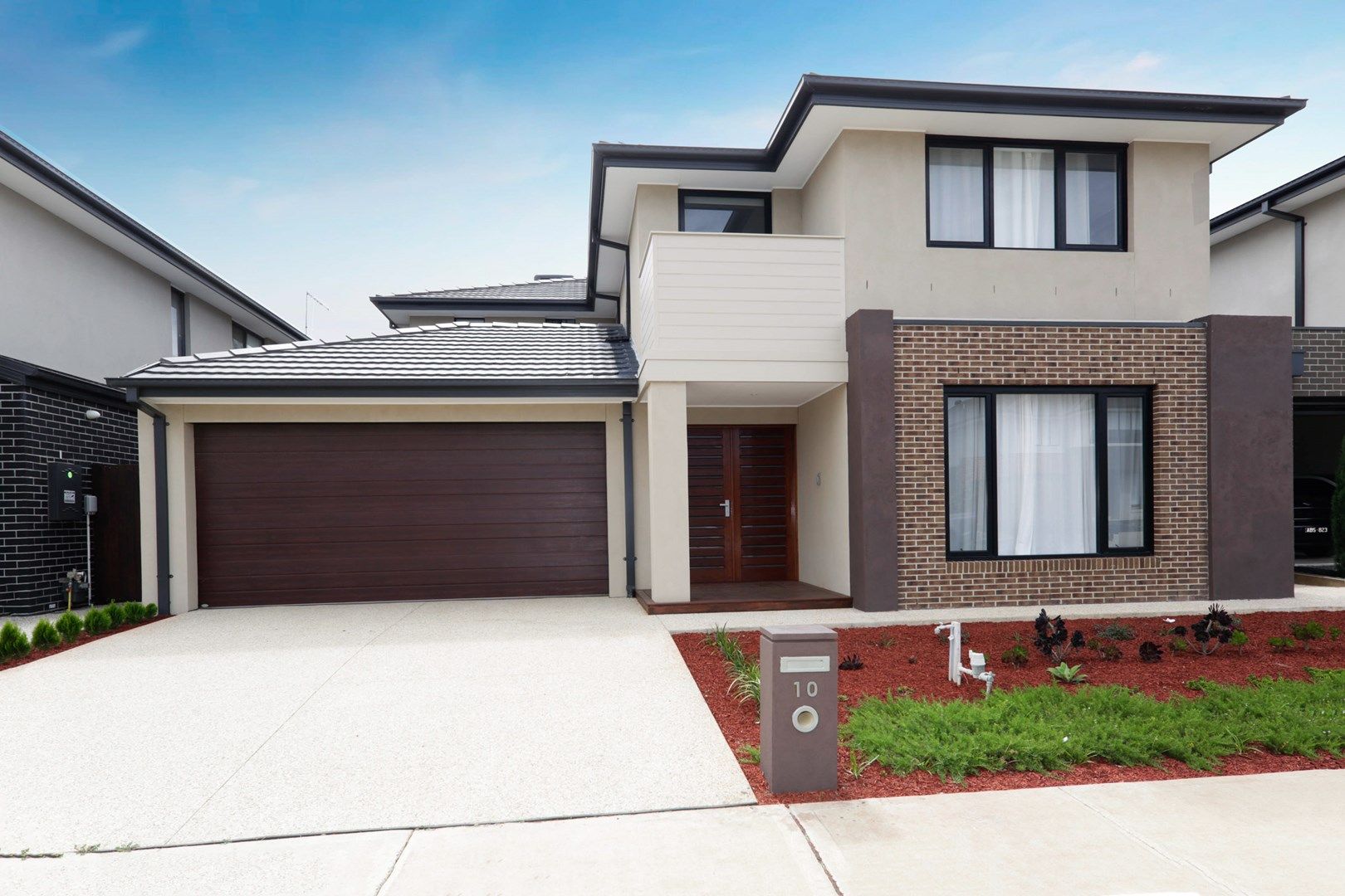 10 Warmbrunn Crescent, Berwick VIC 3806, Image 0