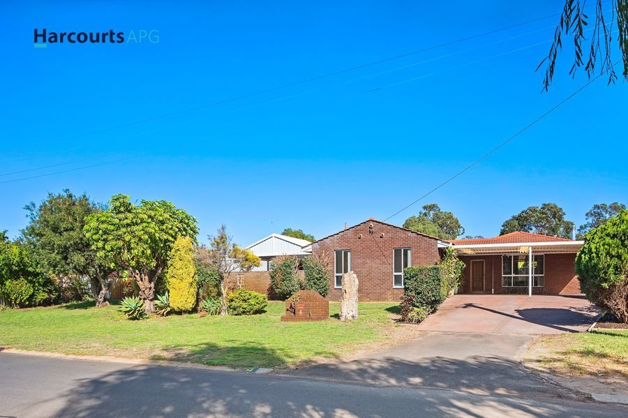 3 bedrooms House in 4 Eades Street GLEN IRIS WA, 6230