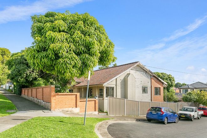 Picture of 2 Henry Street, CARLTON NSW 2218