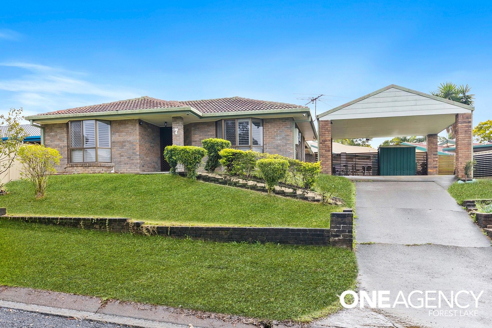4 bedrooms House in 7 Dunleath Street DURACK QLD, 4077