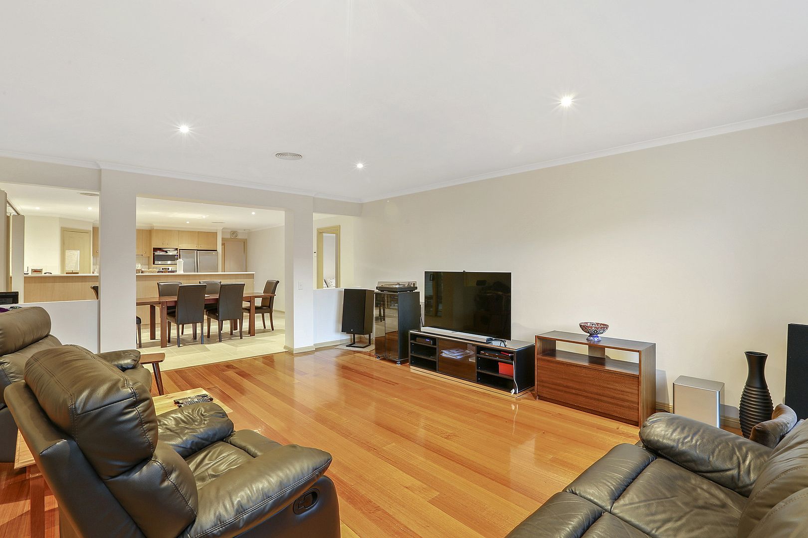 30 Mayfield Crescent, St Albans Park VIC 3219, Image 1