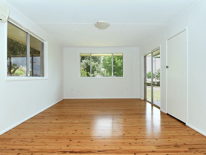 63 Cleary Street, Centenary Heights QLD 4350, Image 2