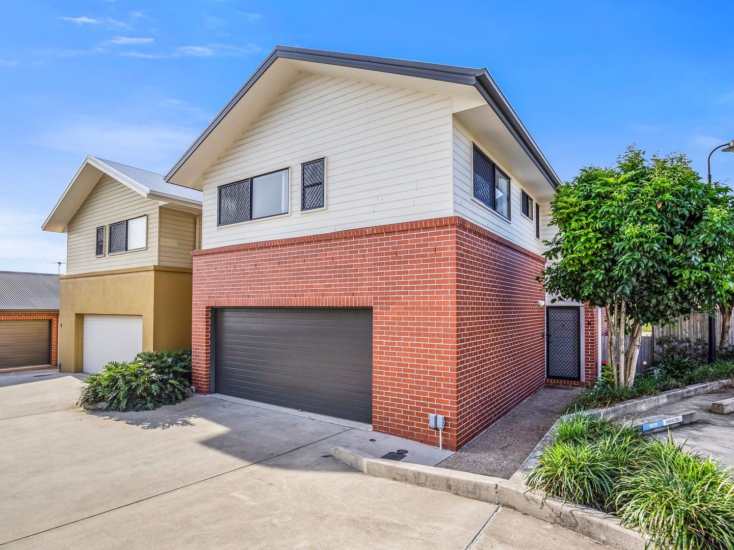 3 bedrooms Townhouse in 6/16 Hartigan Street BELMONT QLD, 4153