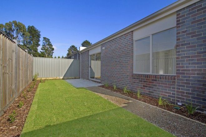 Picture of 4/43 Darraweit Road, WALLAN VIC 3756