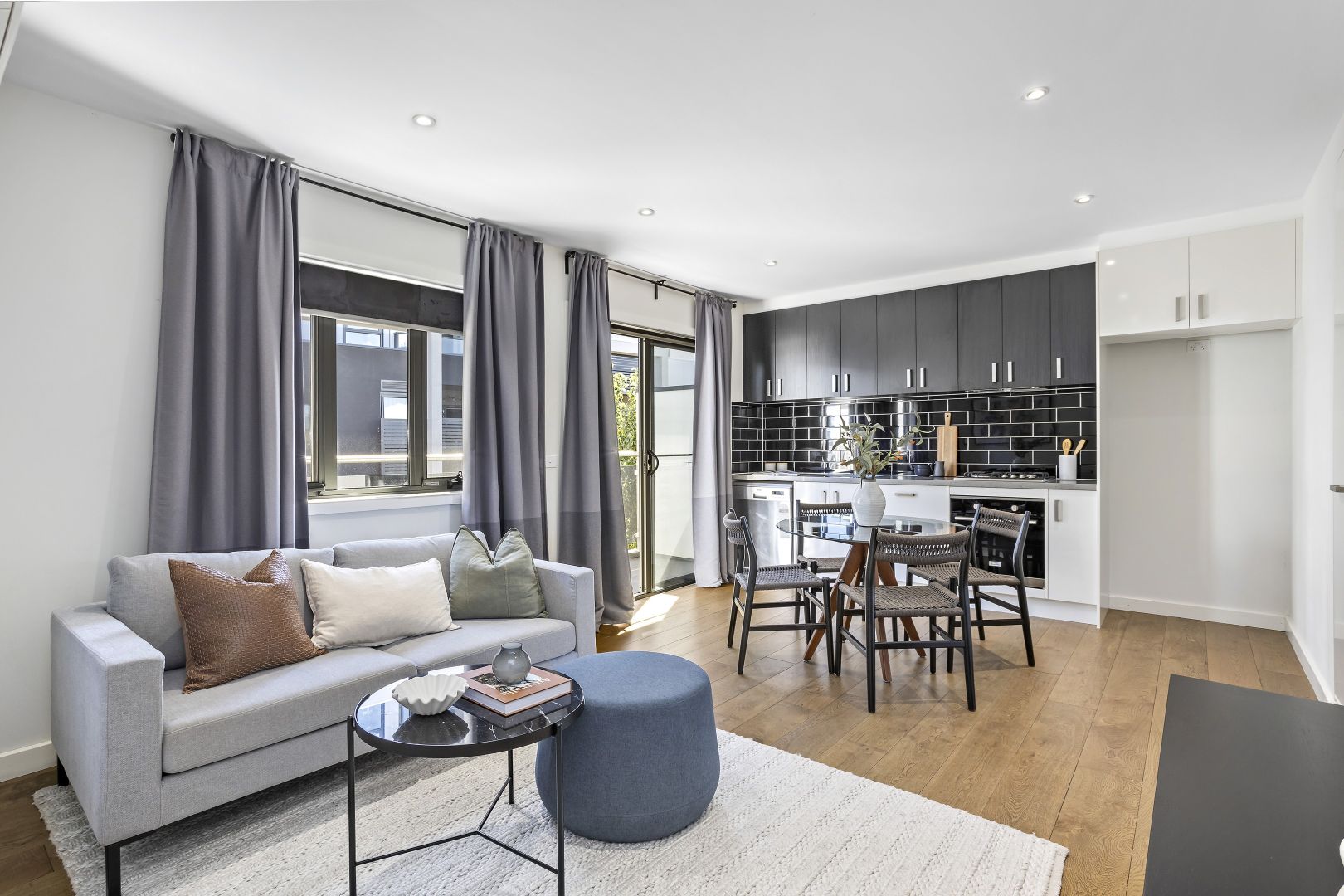 10-1260-glen-huntly-road-carnegie-vic-3163-domain