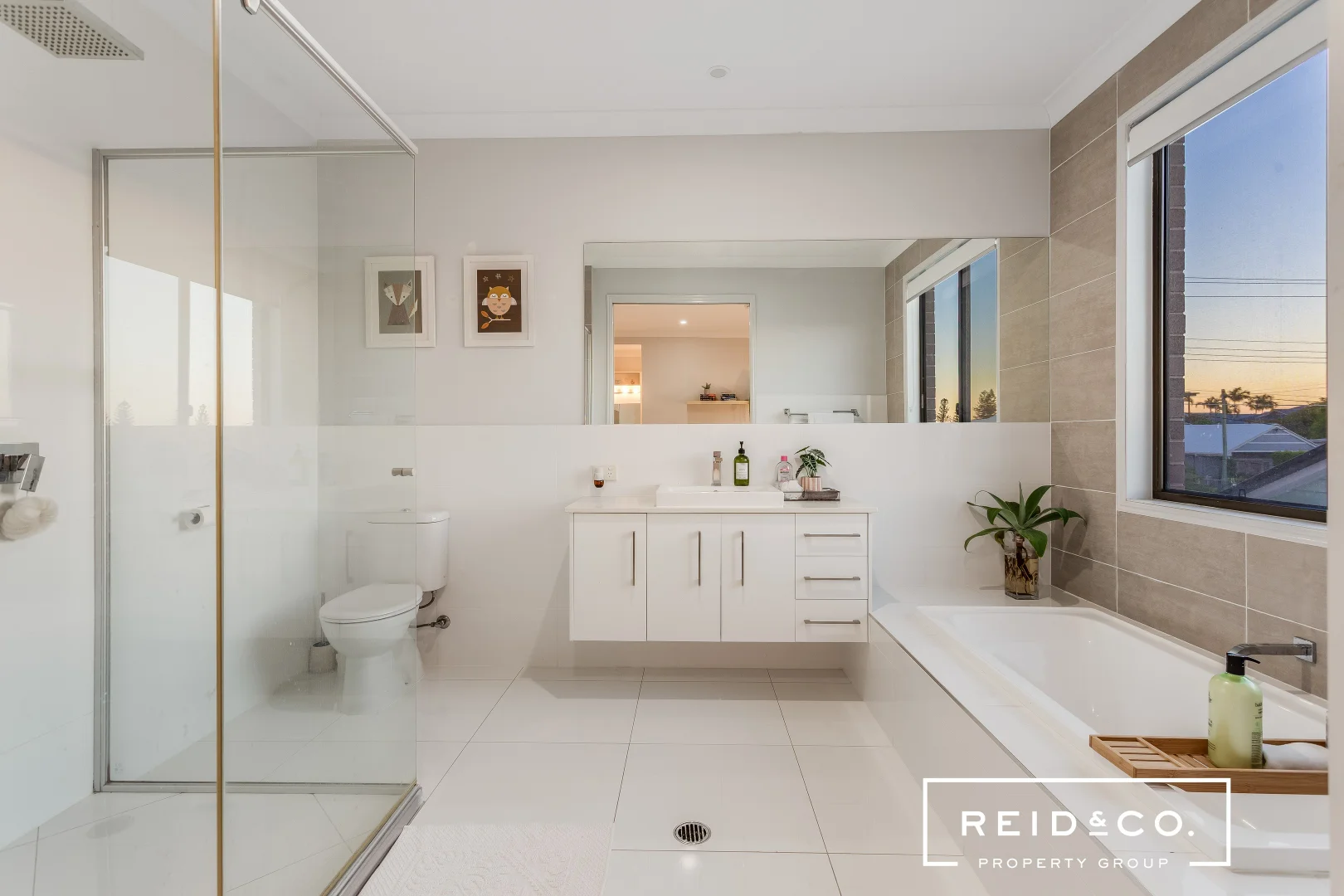 Additional image 22 of 10 Fifth Avenue, Scarborough QLD 4020