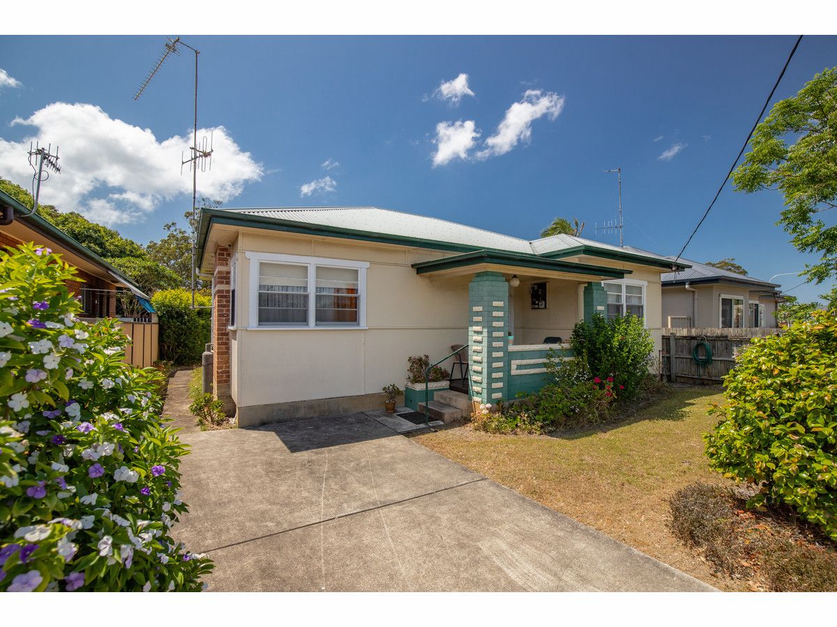 78 The Lakes Way, Forster NSW 2428, Image 1
