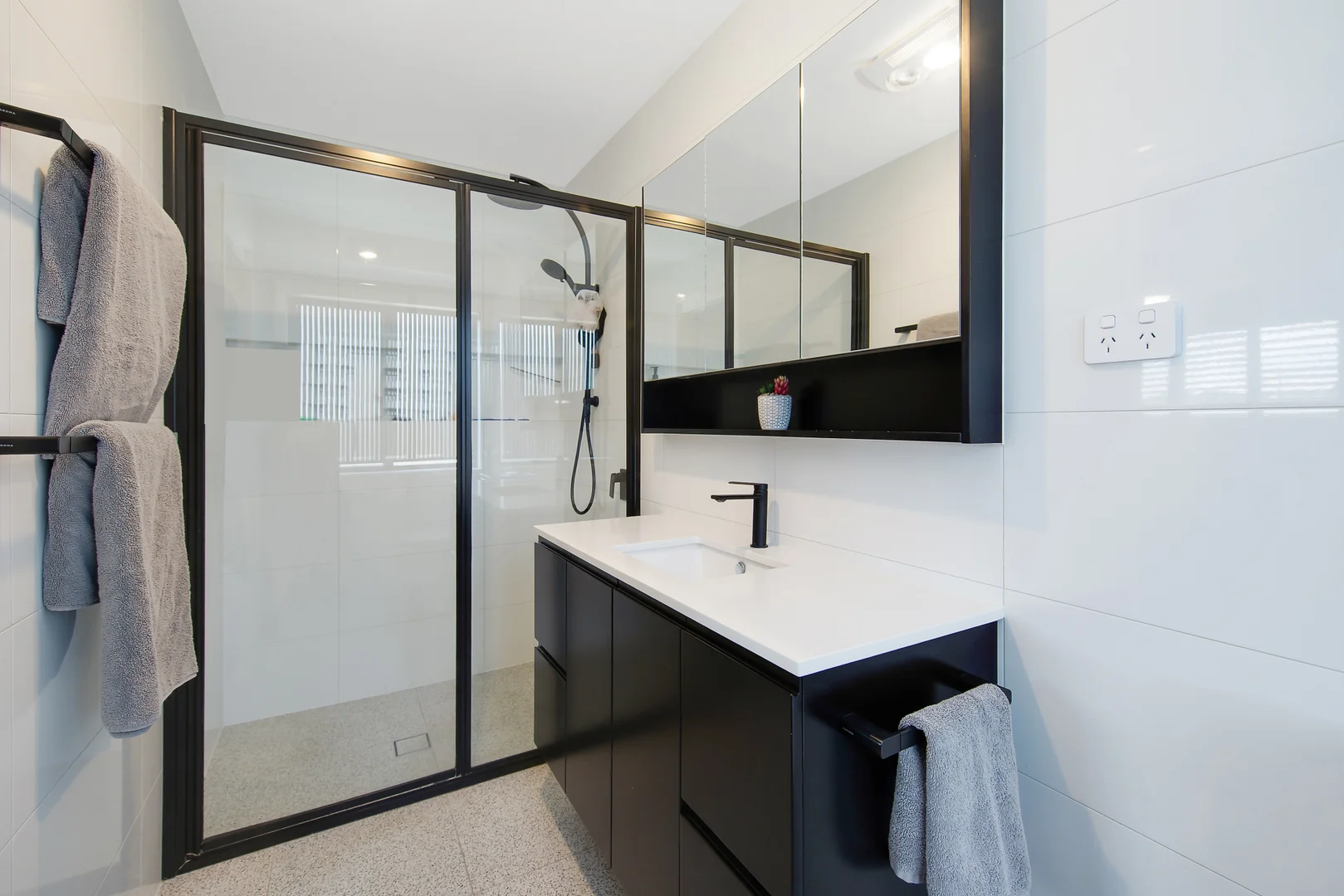 Image 15