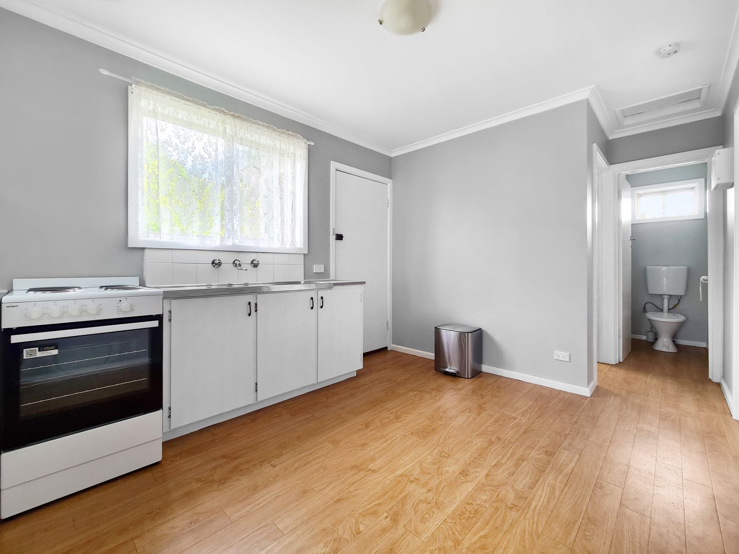 UNIT 2 /179 NICHOLSON STREET, Orbost VIC 3888 Apartment For Rent