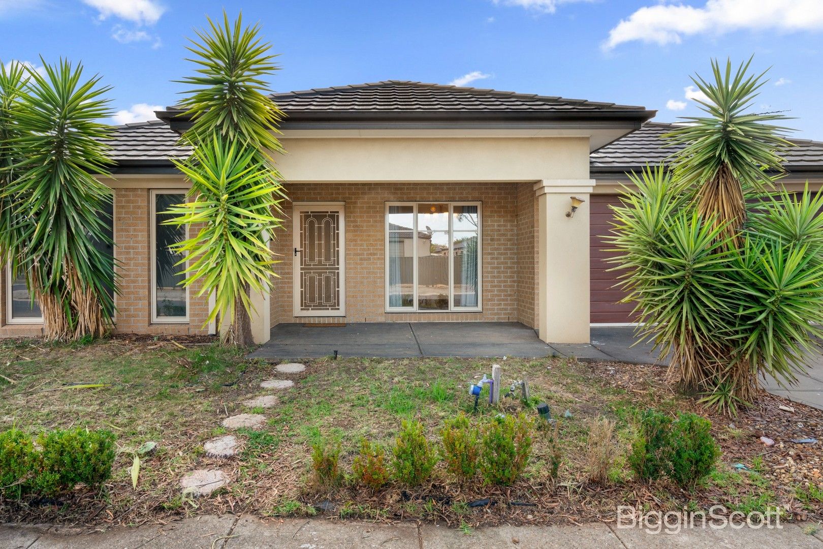 15 Finsbury Crescent, Manor Lakes VIC 3024 House For Rent Domain