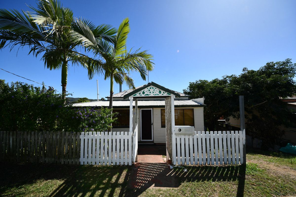 61 Dee Street, Mount QLD 4714 House For Rent 330 Domain