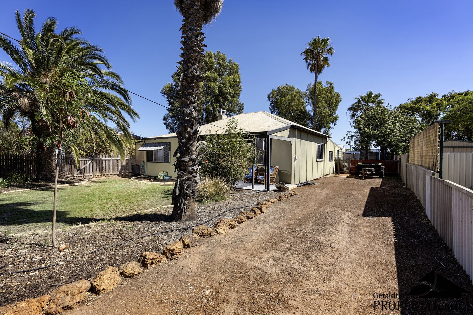 257 Second Street, Wonthella WA 6530, Image 2