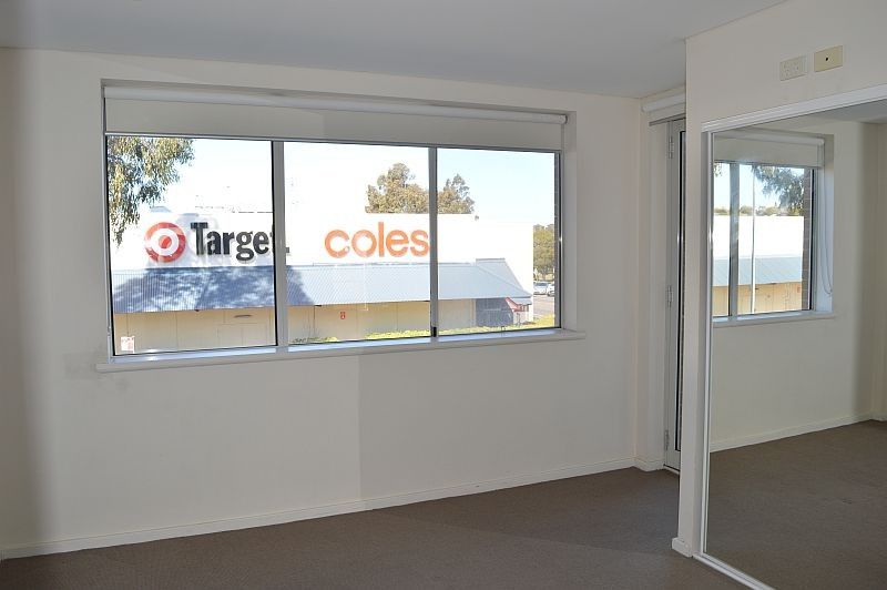 6/10-14 North Ave, Cessnock NSW 2325, Image 2