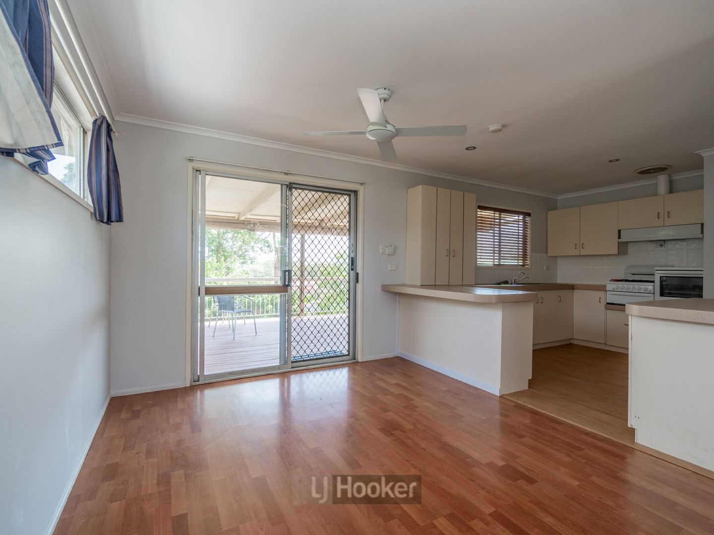 25 Woodview Street, Browns Plains QLD 4118, Image 2