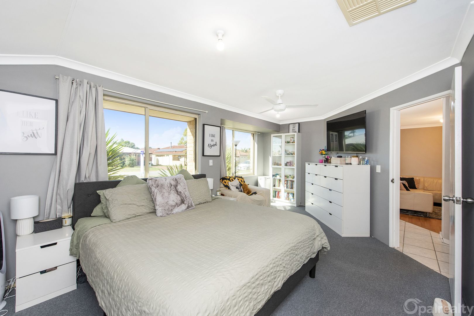 34 Mornington Boulevard, Waikiki WA 6169, Image 2