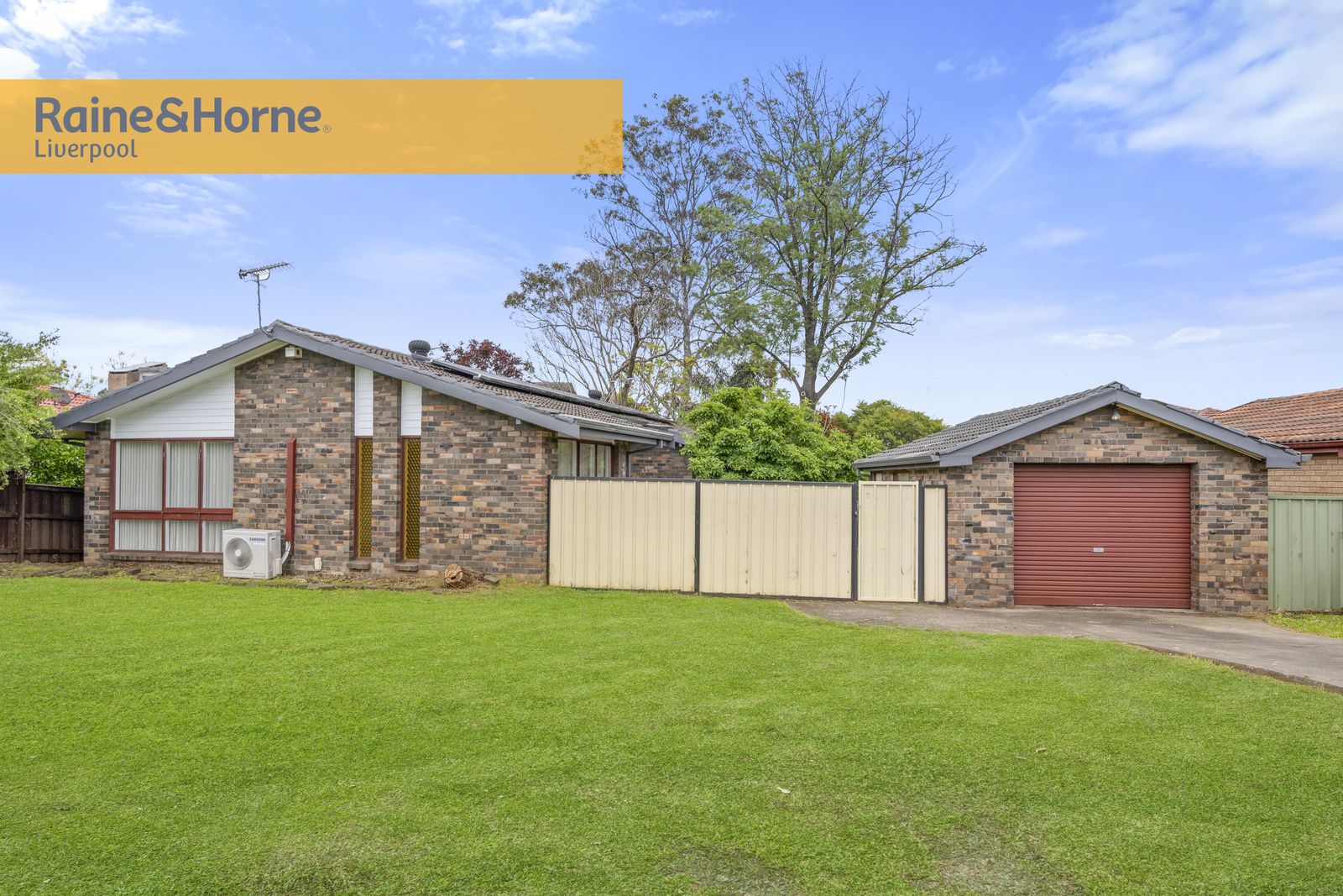 4 bedrooms House in 5 Napier Avenue LURNEA NSW, 2170