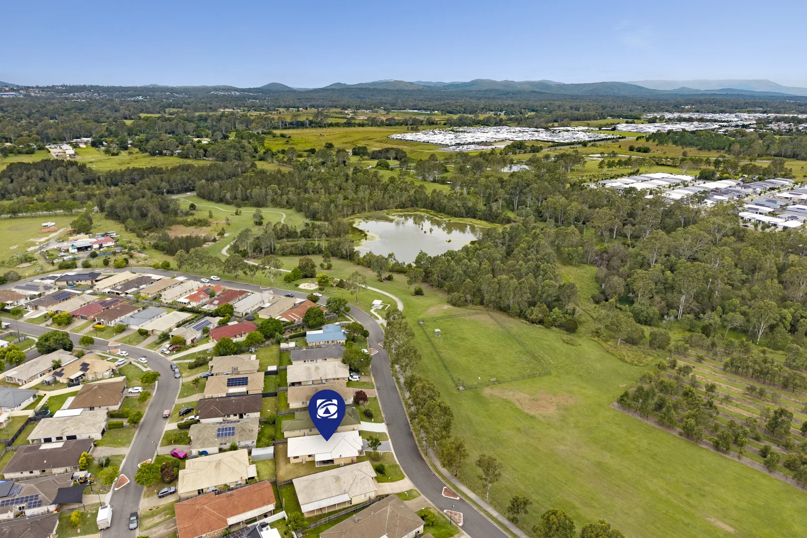 26 Lake Manchester Street, Logan Reserve QLD 4133