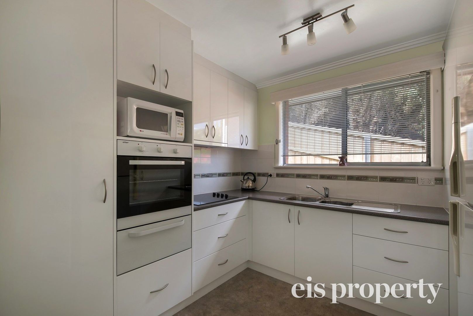 105 Springfield Avenue, West Moonah TAS 7009, Image 2