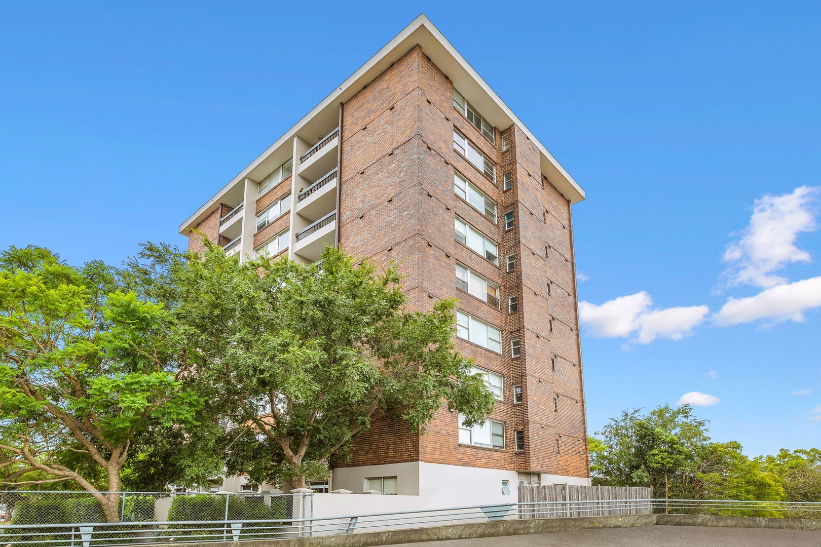 1 bedrooms Apartment / Unit / Flat in 48/57-61 West Parade WEST RYDE NSW, 2114