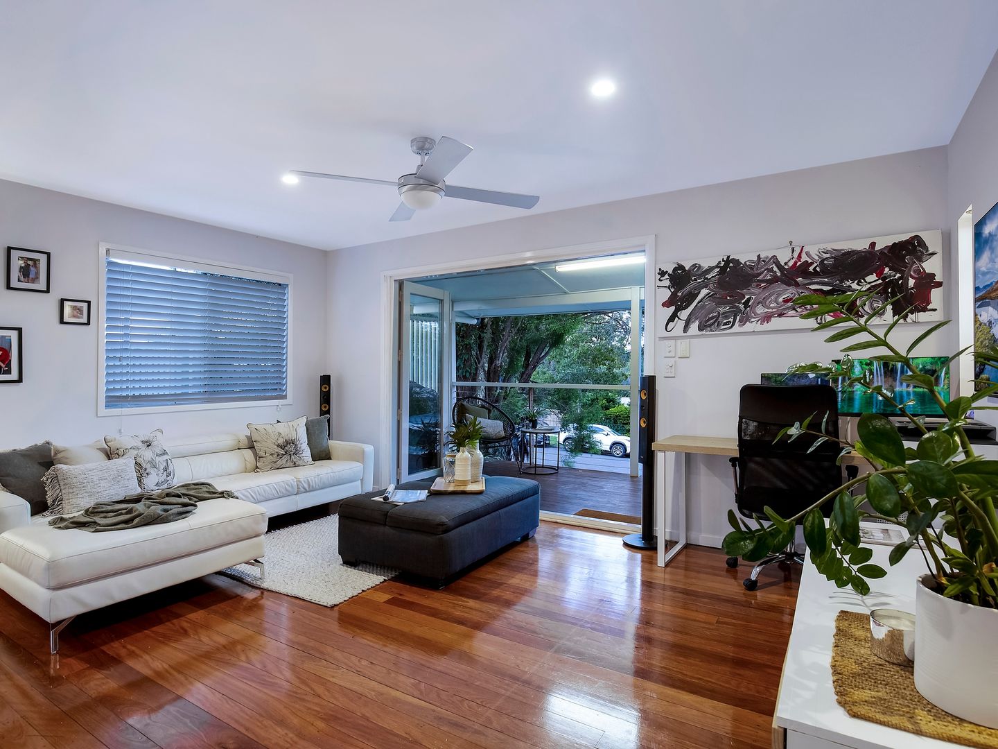 25 David Road, Holland Park QLD 4121, Image 2