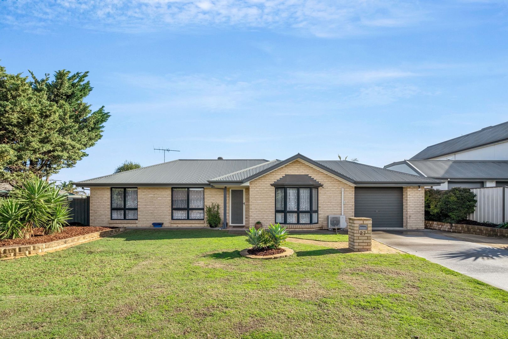 3 bedrooms House in 27 Kimber Street ALDINGA BEACH SA, 5173