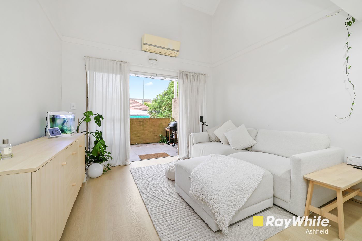 2 bedrooms Apartment / Unit / Flat in 6/115-117 Constitution Road DULWICH HILL NSW, 2203