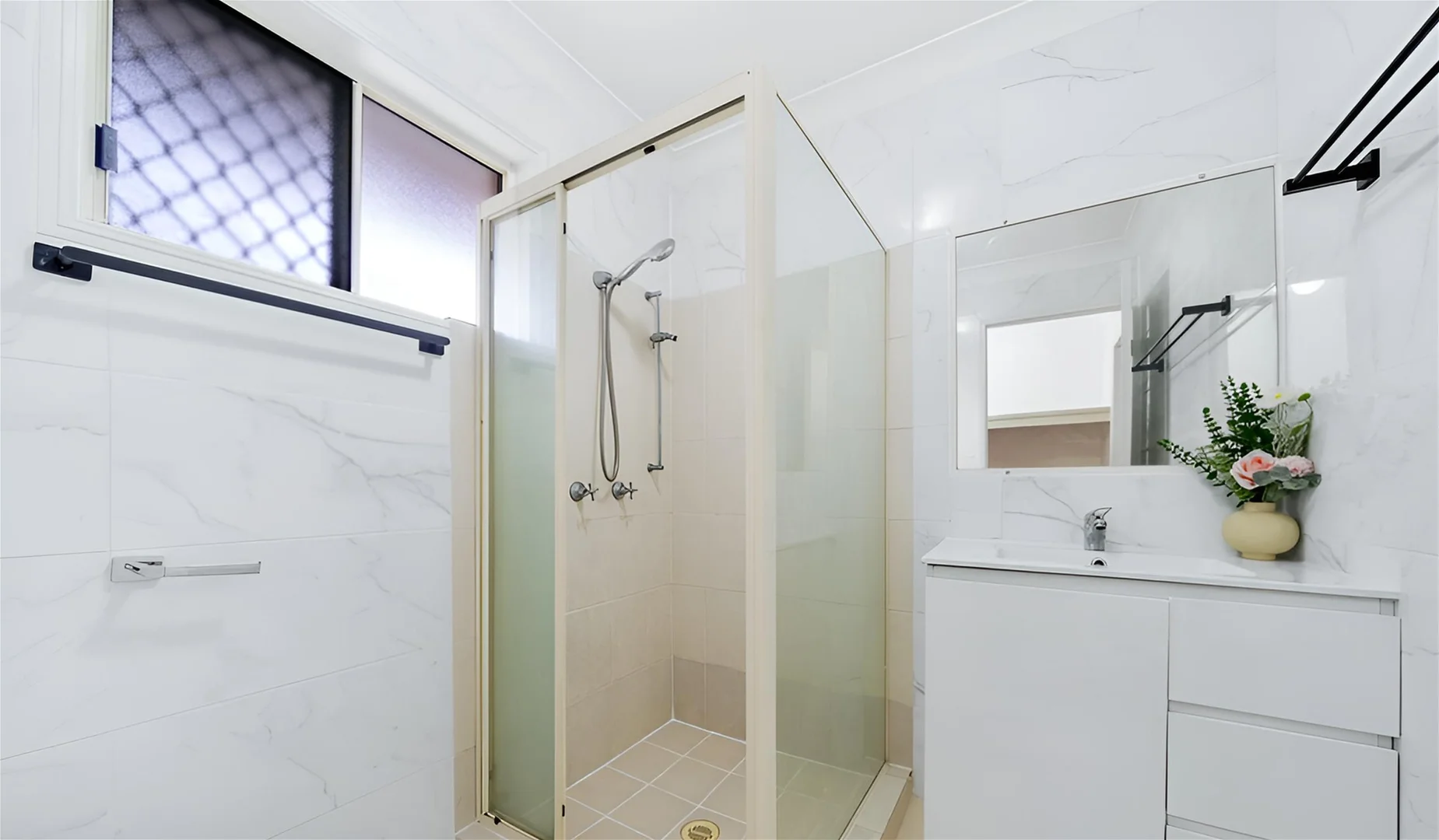 Additional image 9 of 97 Federation Drive, Hillcrest QLD 4118