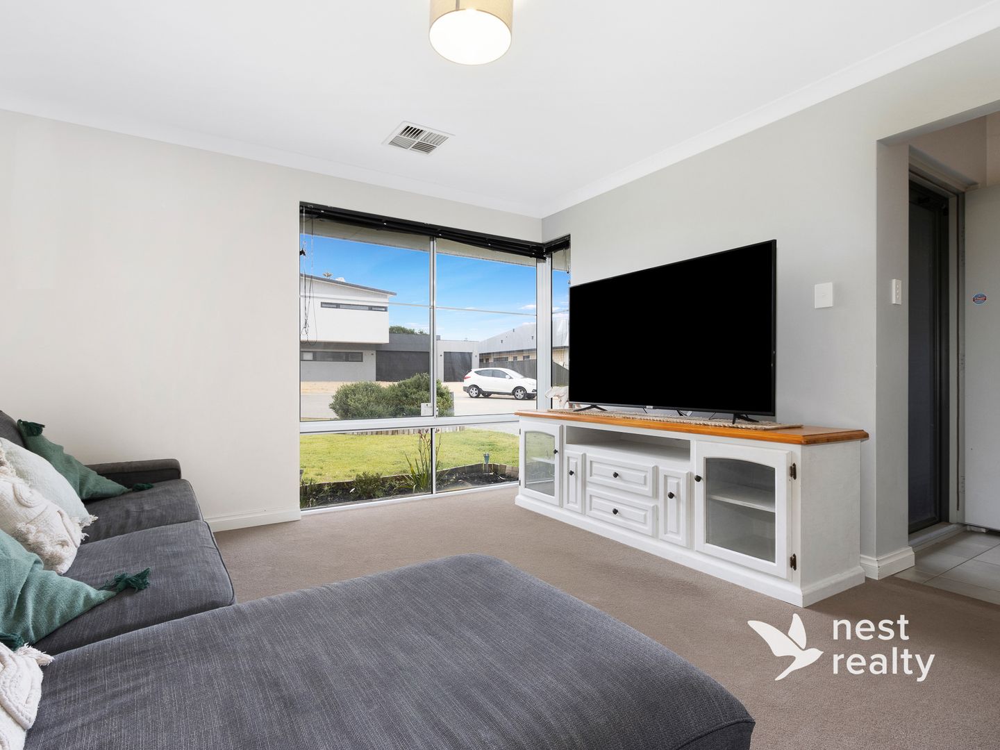 9 Breaksea Court, Golden Bay WA 6174, Image 2