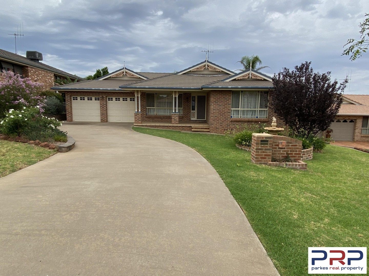 16 Glenburnie Close, Parkes NSW 2870, Image 0