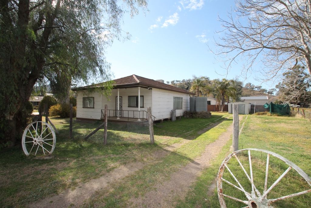 2 Deeks Road, WERRIS CREEK NSW 2341, Image 0