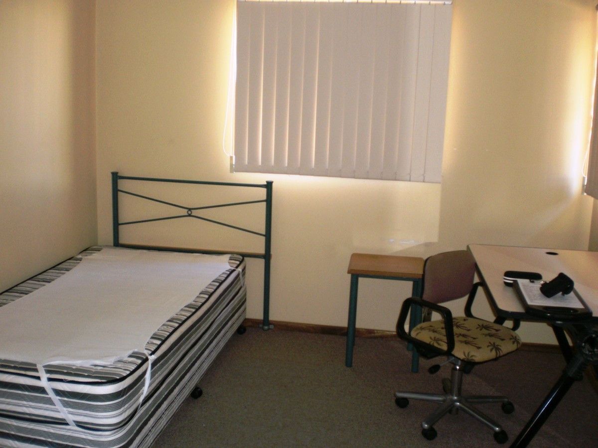Room C Unit 14/15 Donna Court, Kearneys Spring QLD 4350, Image 1