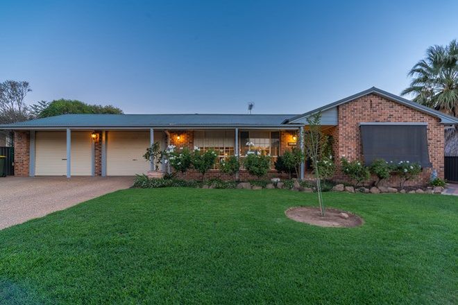 Picture of 15 Horseshoe Road, CARTWRIGHTS HILL NSW 2650