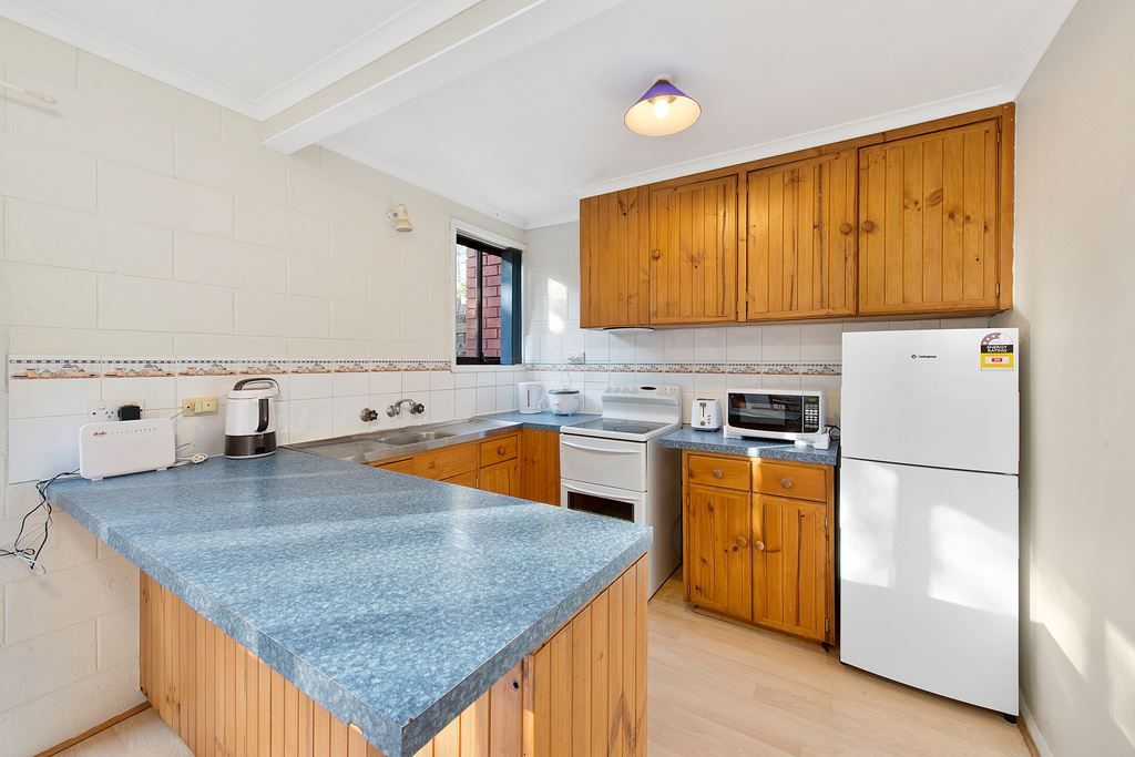 9/2 Clifford Court, Howrah TAS 7018, Image 2