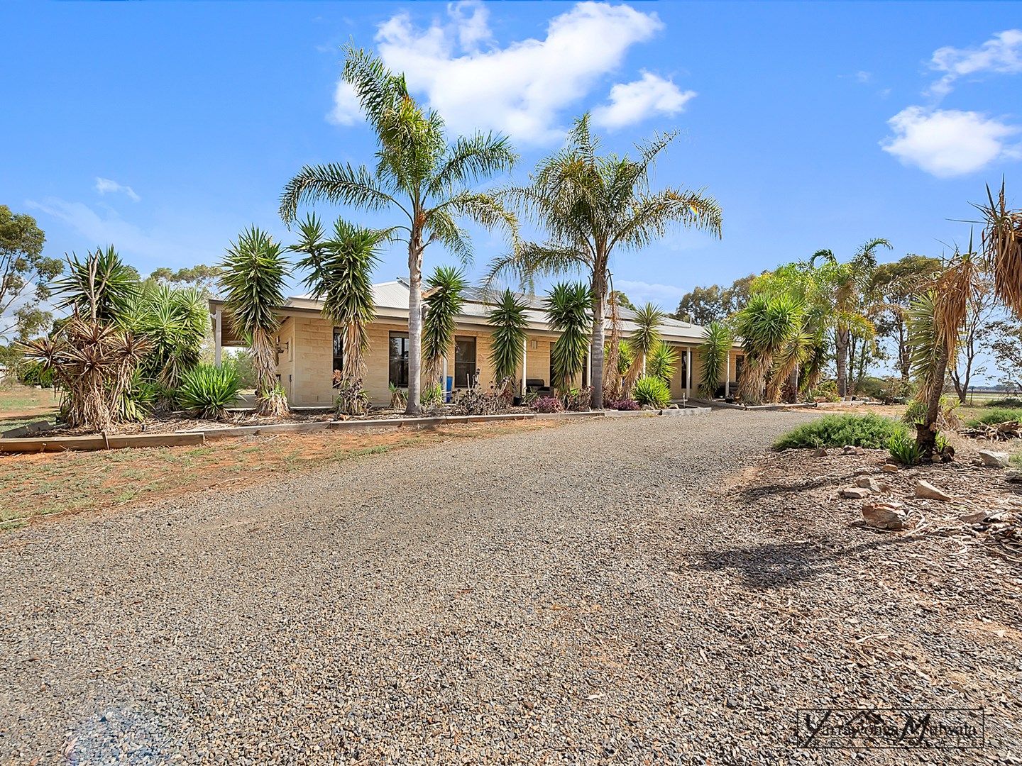 4 Sunset Court, Yarrawonga VIC 3730, Image 0