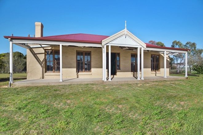 Picture of 32 Brooklands Street, CROOKWELL NSW 2583