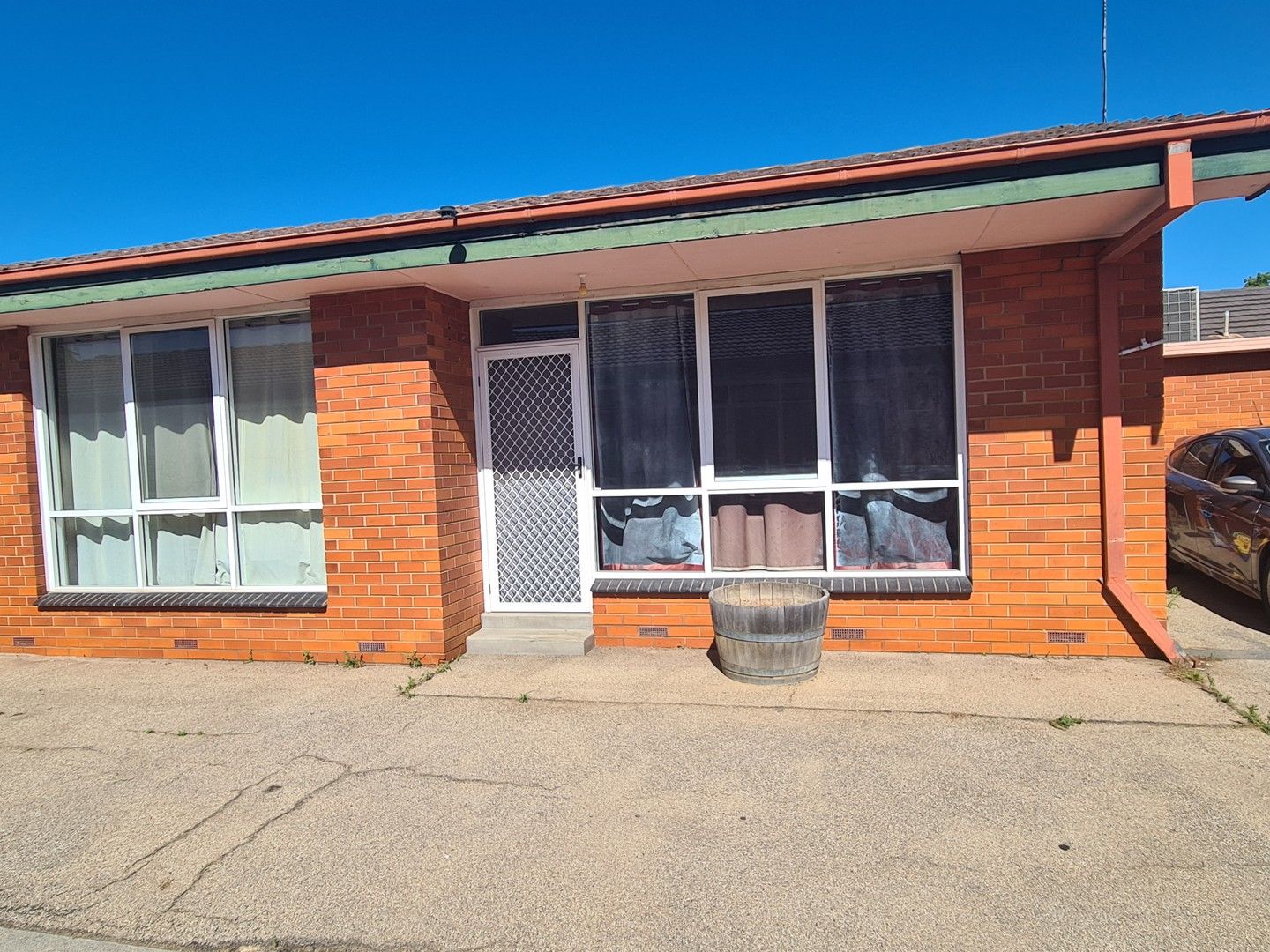 2 bedrooms Apartment / Unit / Flat in 8/184 Knight Street SHEPPARTON VIC, 3630