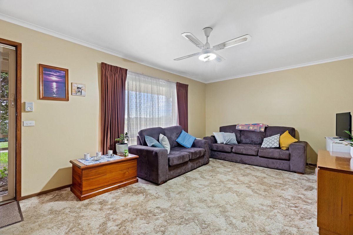 4/28 Simpson Street, Bacchus Marsh VIC 3340 Domain