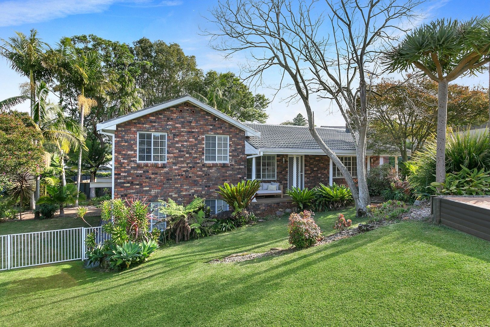 8 Dorset Close, Wamberal NSW 2260, Image 0