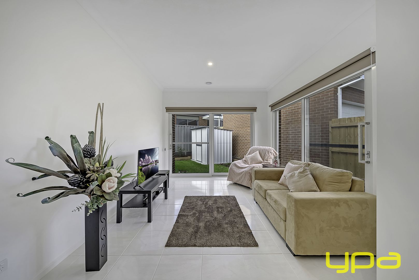 12 Caliche Place, Cranbourne East VIC 3977, Image 1