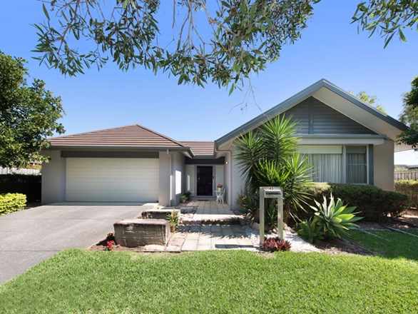 45 Watervale Parade, Wakerley QLD 4154