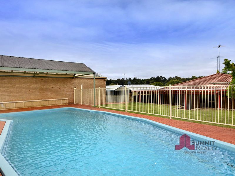 77 Swanstone Street, Collie WA 6225, Image 1