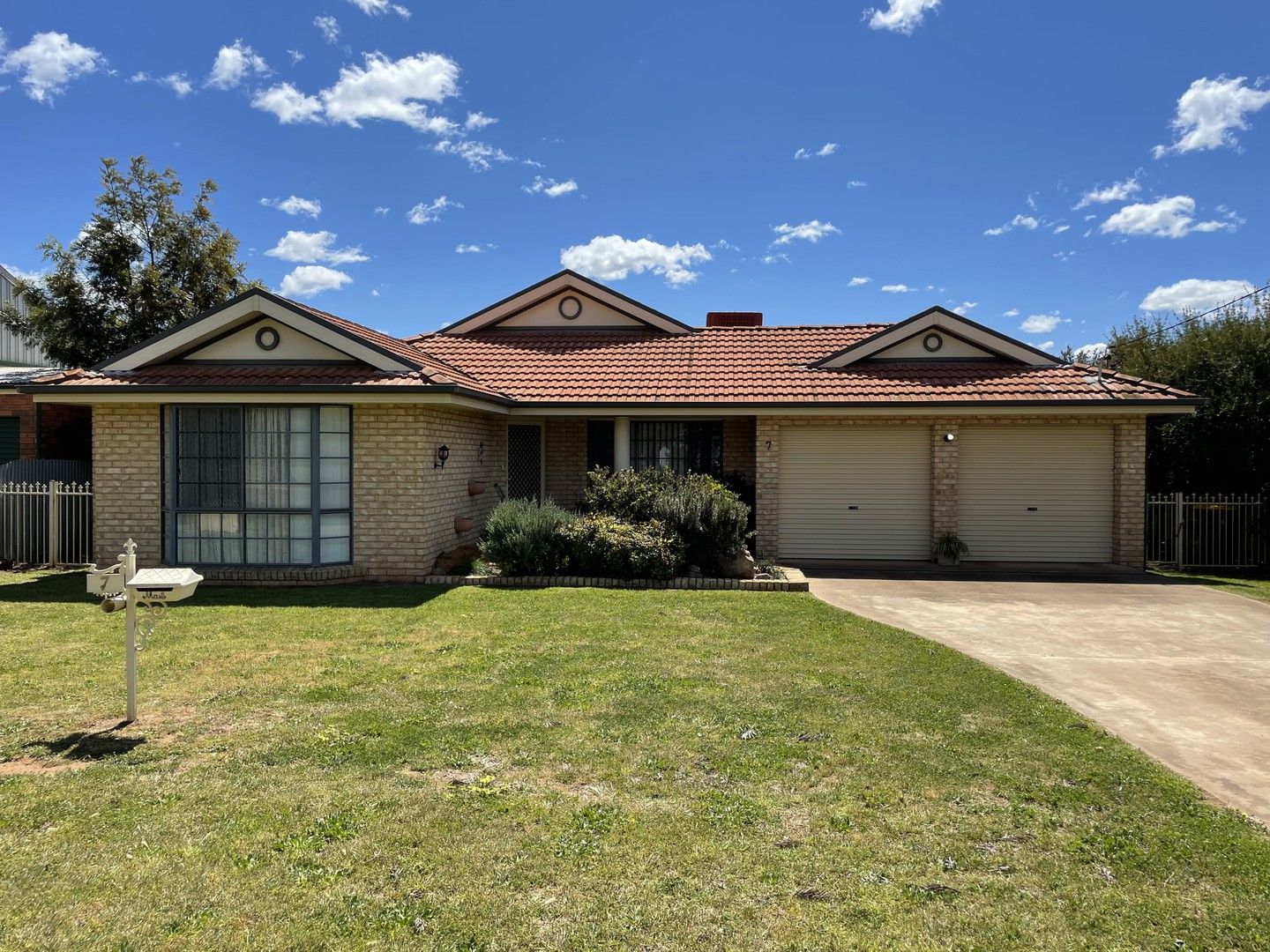 7 Yarrow Street, Dunedoo NSW 2844, Image 0