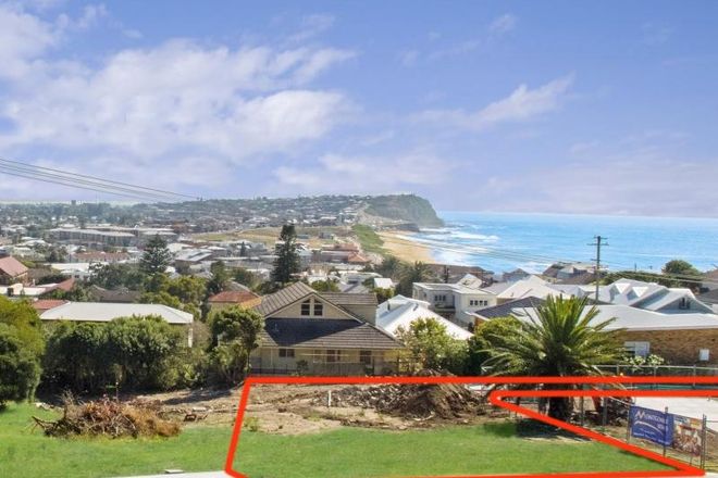 Picture of 4 Lloyd Street, MEREWETHER NSW 2291