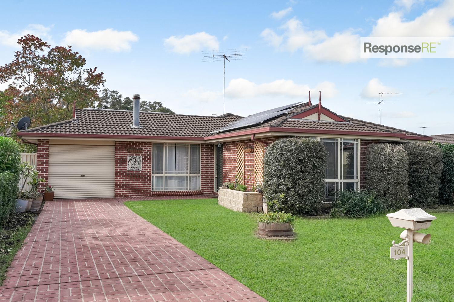 3 bedrooms House in 104 Andromeda Drive CRANEBROOK NSW, 2749