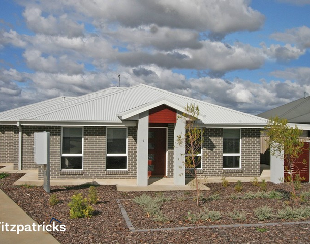 3/13 Clarence Place, Tatton NSW 2650