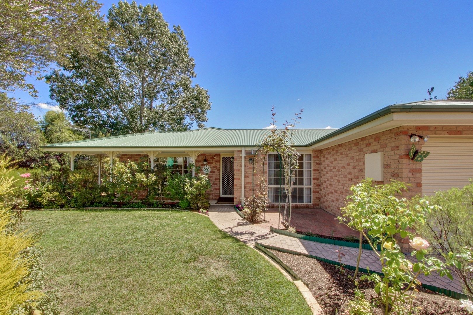 66 Clare Dennis Ave, Gordon ACT 2906, Image 0