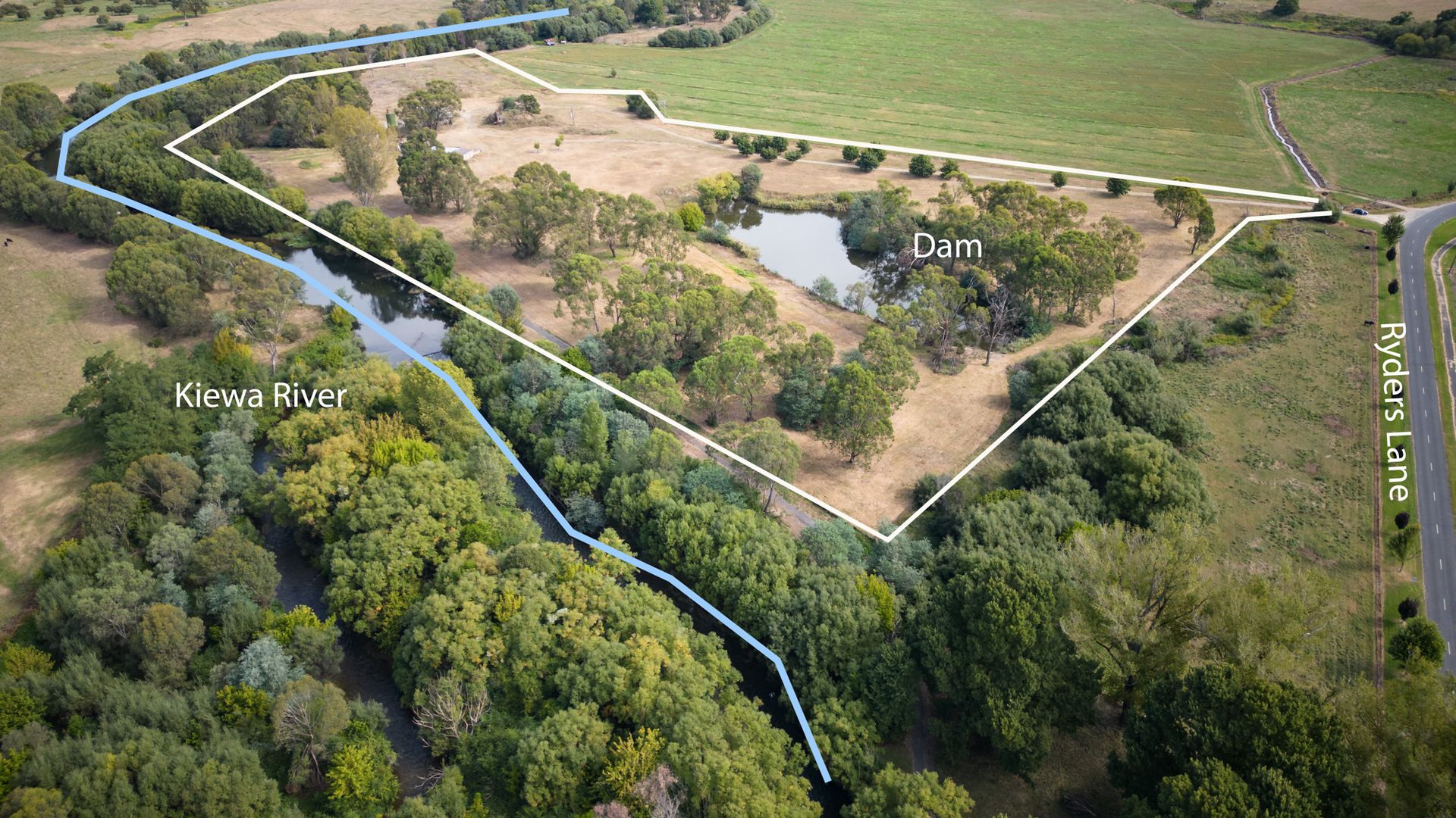 SEC/18 Ryders Lane, Tawonga VIC 3697, Image 2