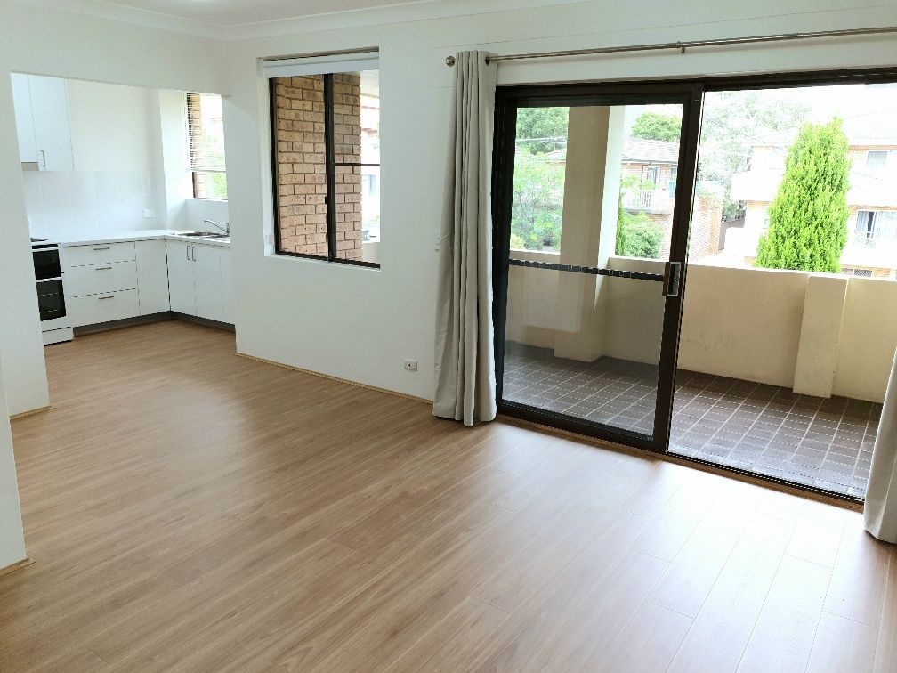 2 bedrooms Apartment / Unit / Flat in 8/52 Hudson Street HURSTVILLE NSW, 2220